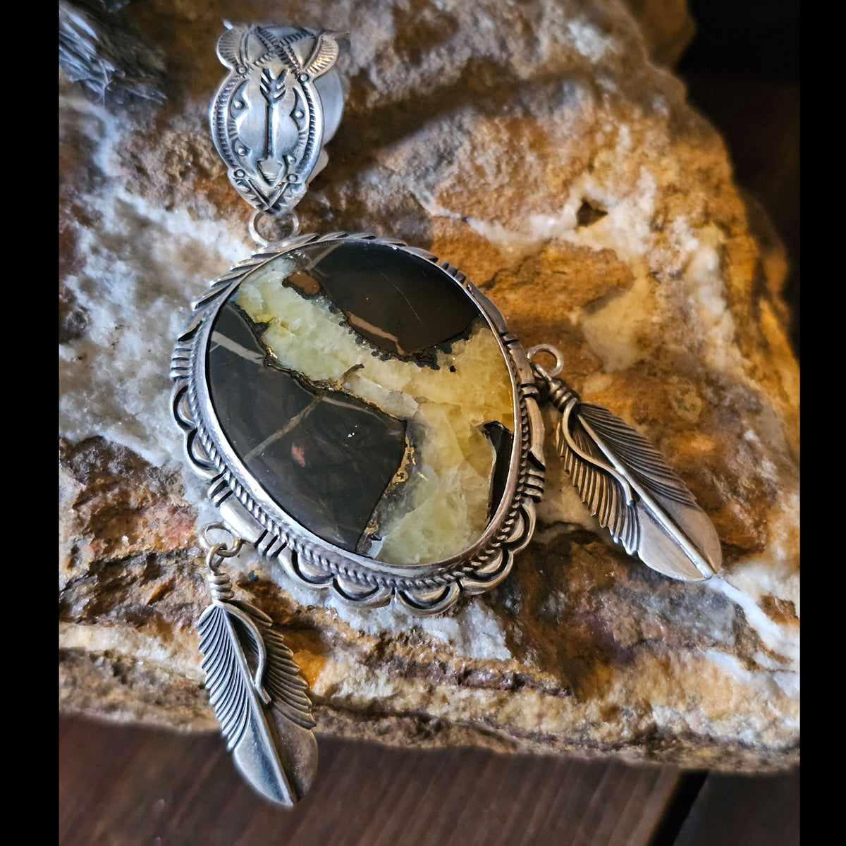 Simbircite Pendant with Feathers - PSW38