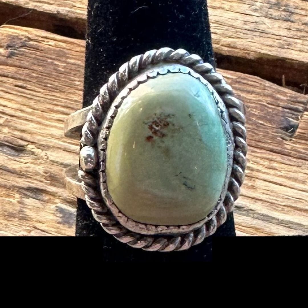 Amazing newest Sterling Silver Turquoise Ring Size 7